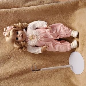 Hamilton Collection 1993 "Lauren" by Phyllis Parkins 16" Porcelain Doll